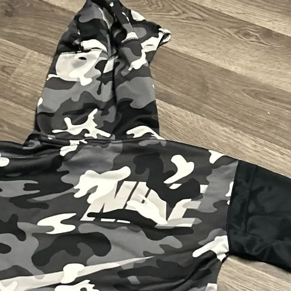 Boys Small Nike Dri Fit Black White Grey Camouflage Print Hoody
